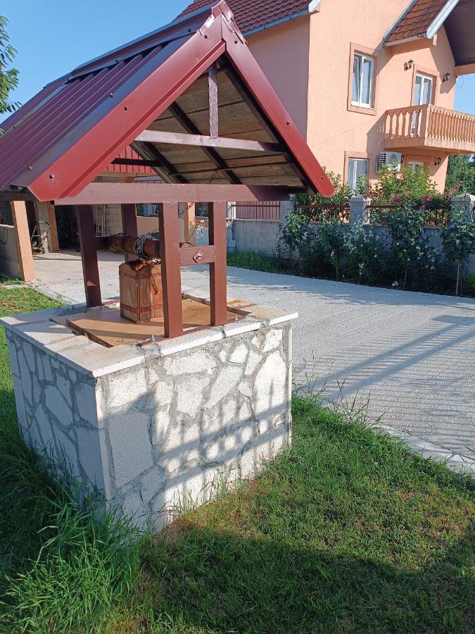 Apartamento Calm Nest Nikšić Exterior foto